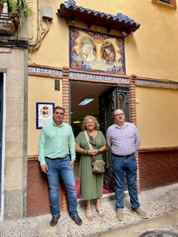 Rosa Garrido junto a Juan Emilio García y Juan Jesús Fuentes