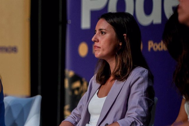 La ministra de Igualdad en funciones, Irene Montero, durante un acto de Podemos, en el Teatro Fernando de Rojas, CBA, a 16 de septiembre de 2023, en Madrid (España). El acto tiene el objetivo de reivindicarse como la “única fuerza transformadora” ante el 