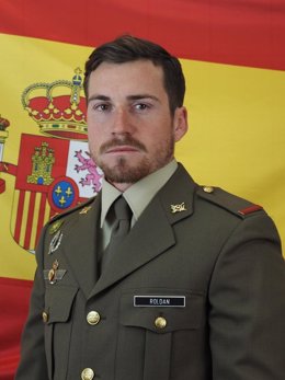 El militar fallecido, Adrián Roldán Marín.