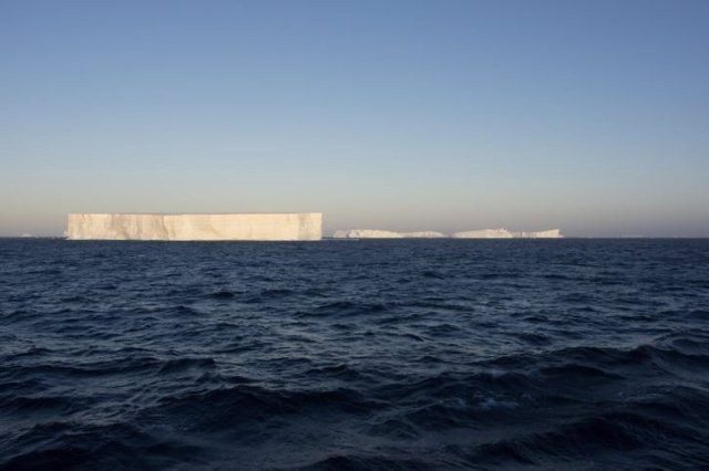 Imagen parcial del iceberg gigante A-68