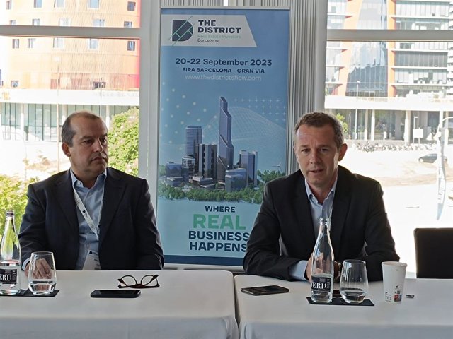 El director general de Nebext, Albert Planas, i el president del saló The District, Juan Velayos