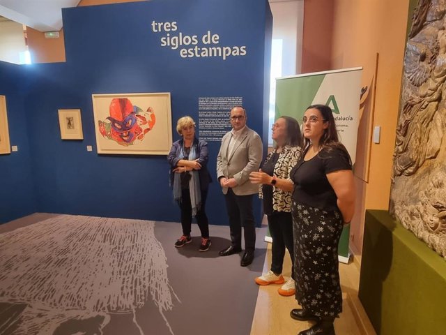 Inauguración de la exposición 'Tres siglos de estampas'.
