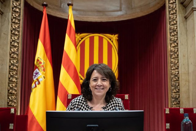 Archivo - La presidenta del Parlament de Catalunya, Anna Erra