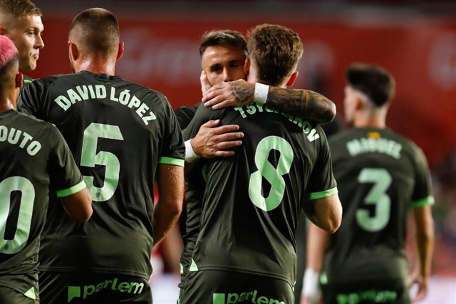 Tsygankov of Girona FC, scores the first goal of his team during the Spanish league, La Liga EA Sports, football match played between Granada CF and Girona FC at Nuevo Los Carmenes stadium on September 18, 2023, in Granada, Spain.