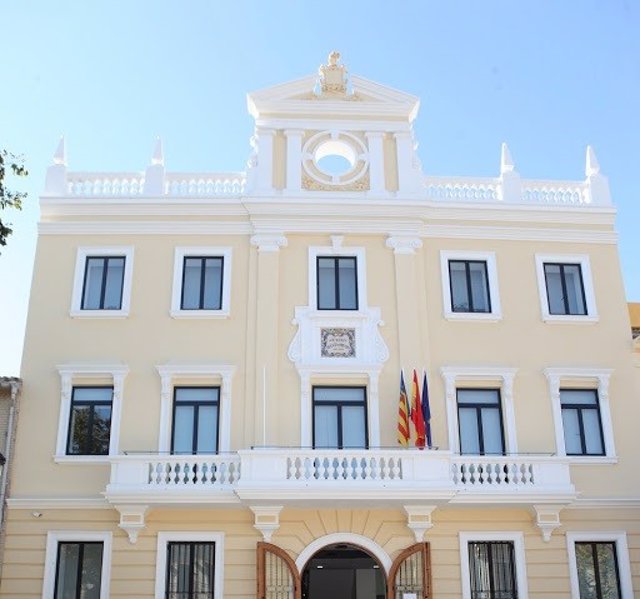 Archivo - Fachada del Ayuntamiento de Godella