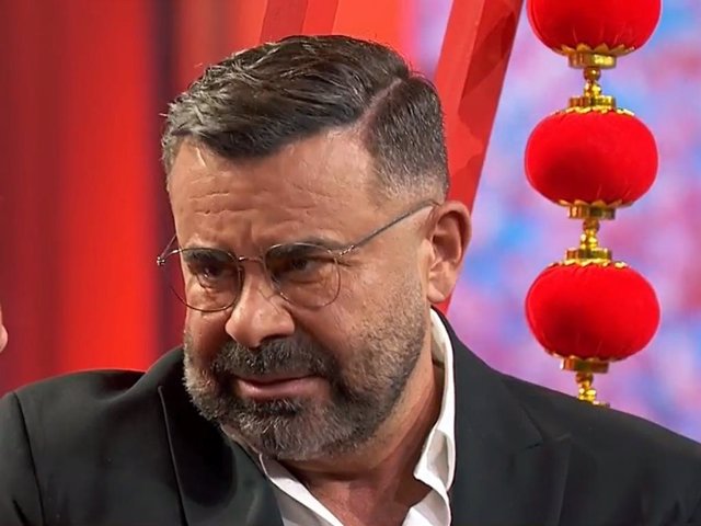 JORGE JAVIER VÁZQUEZ EN 'CUENTOS CHINOS'