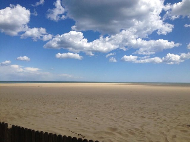 Archivo - Playa de Isla Canela, en Ayamonte. 