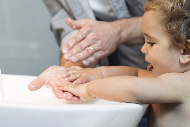 Archivo - Higiene infantil, lavarse las manos