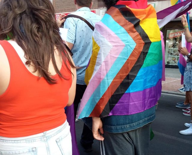 Archivo - Marcha por el orgullo Lgtbiq+ en Almería.