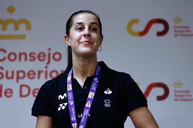 Archivo - Carolina Marin attends during the tribute to Carolina Marin after she win the silver medal in Badminton World Championship at CSD building on August 30, 2023, in Madrid, Spain.