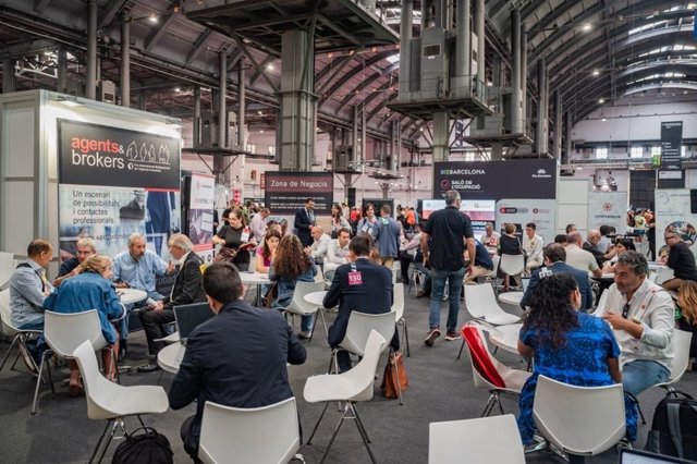 Espacio de contactos profesionales Networking impulsado por el Col·legi Oficial d’Agents Comercials de Barcelona (COACB) en el marco del BizBarcelona
