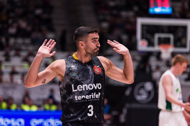 Archivo - Jaime Fernández, durante un partido con el Lenovo Tenerife.