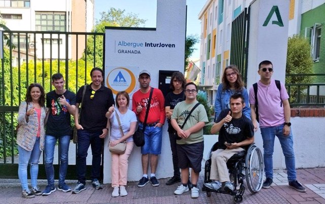 Numerosas entidades andaluzas de personas con diversidad funcional han elegido este verano las instalaciones de Inturjoven, entidad dependiente de la Junta de Andalucía.