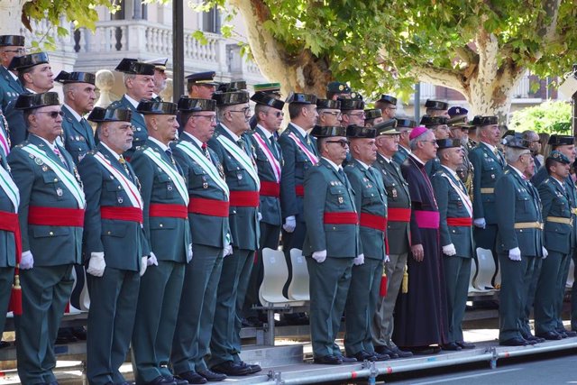 Acto institucional de la Guardia Civil en Logroño