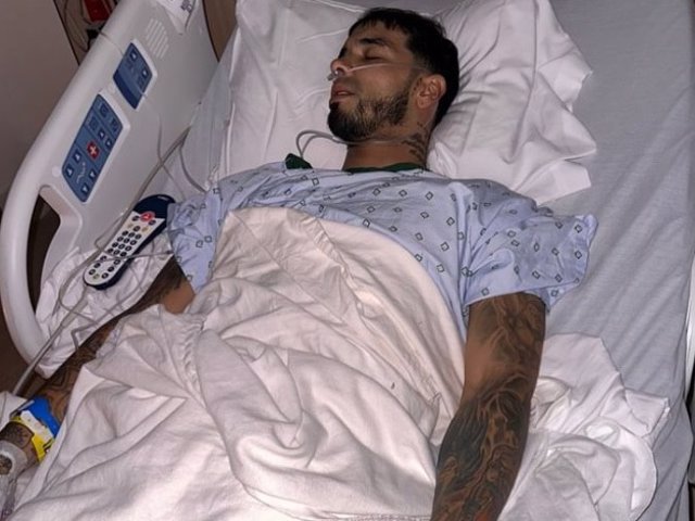 Anuel AA ha sido operado de urgencia