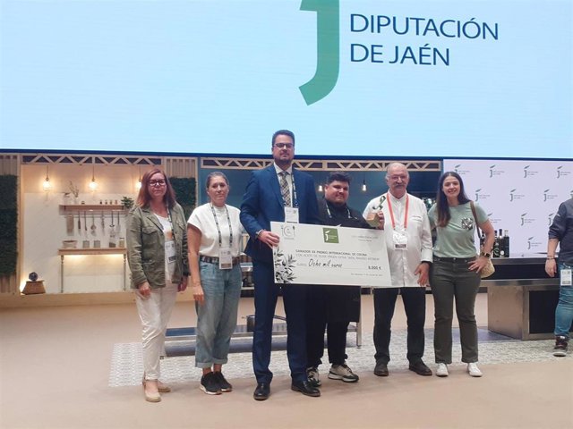 Juan José Mesa recoge el XX Premio de Cocina con Aceite de Oliva Virgen Extra 'Jaén, paraíso interior'