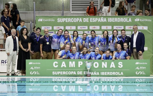 El Astralpool CN Sabadell, campeón por duodécima vez de la Supercopa de España de waterpolo femenino.