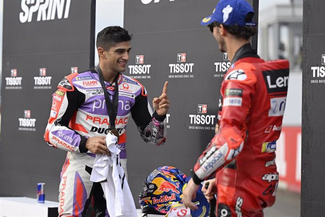 Jorge Martín (izquierda) y Francesco Bagnaia en el podio del Gran Premio de Japón 2023 de MotoGP