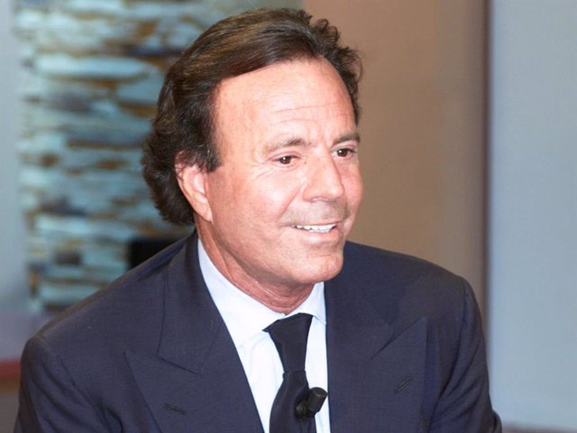 Julio Iglesias