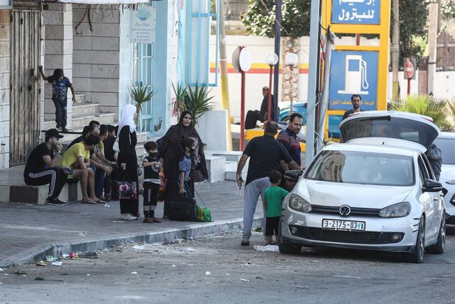 Civils de Gaza abandonen el nord de la ciutat