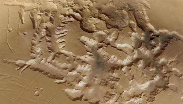 El sistema de valles de rift Noctis Labyrinthus en Marte
