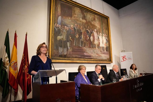 La presidenta de la Cámara de Cuentas de Andalucía, Carmen Núñez, durante su intervención en el acto conmemorativo del XXXV Aniversario de la Cámara de Cuentas de Andalucía.