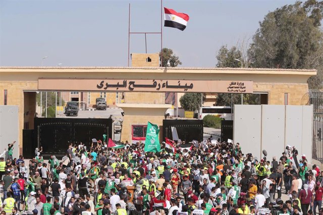 Lado egipcio del paso de Rafá (Egipto) 