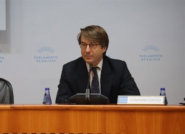 El conselleiro de Facenda, Miguel Corgos, en comisión