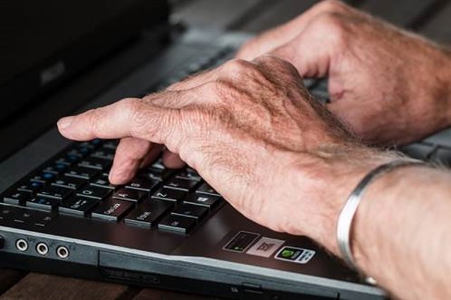 Archivo - Imatge de recurs d'un teclat
