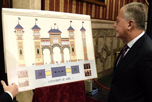 Archivo - El alcalde de Sevilla, José Luis Sanz, durante la presentación la portada de la Feria de Abril de 2024, inspirada en el Museo de Artes y Costumbres.