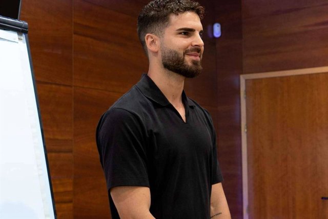 Daniel Schepers en un evento de la Incubadora de Lanzamientos - Daniel Fernández Schepers.