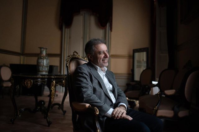 El nuevo asesor de patrimonio de la Conselleria de Cultura, el historiador del arte y curador Manuel Borja-Villel, posa para Europa Press