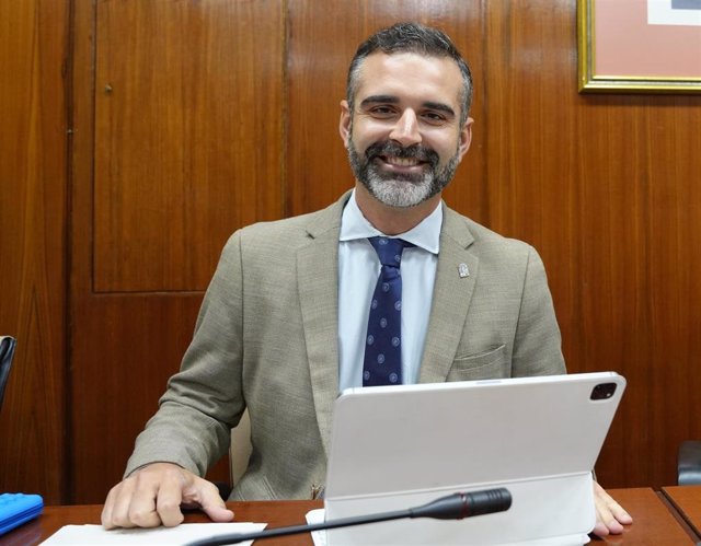 El consejero de Sostenibilidad, Medio Ambiente y Economía Azul, Ramón Fernández-Pacheco.