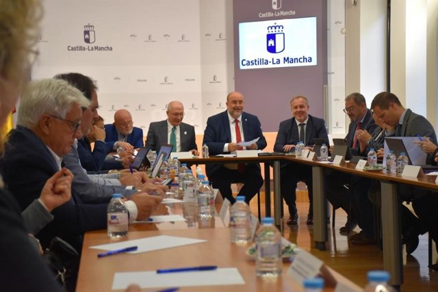 El vicepresidente primero del Gobierno de Castilla-La Mancha preside el Consejo Regional de Despoblación.