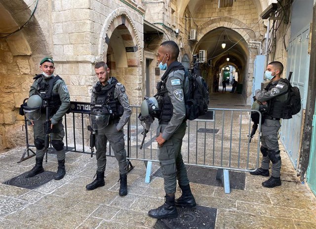 Archivo - Policías de Israel en la Ciudad Vieja de Jerusalén