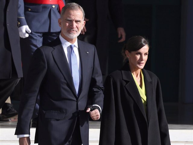 Los Reyes Felipe y Letizia viajan a Dinamarca para comenzar su visita de Estado