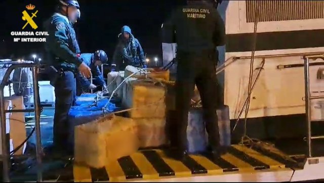 Narcolancha interceptada