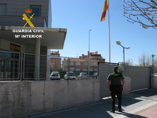 Archivo - Agente de la Guardia Civil.