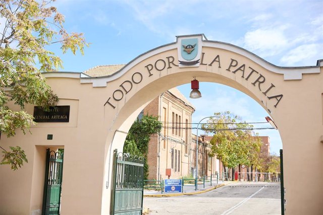 Entrada del Cuartel General Arteaga, en el barrio de Carabanchel