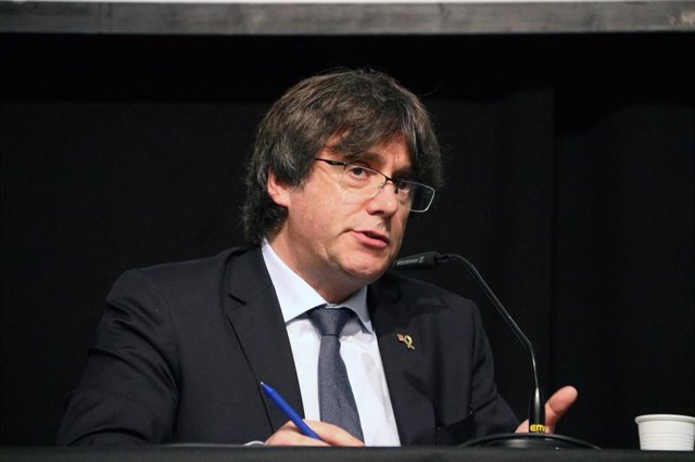 Archivo - El expresidente de la Generalitat Carles Puigdemont