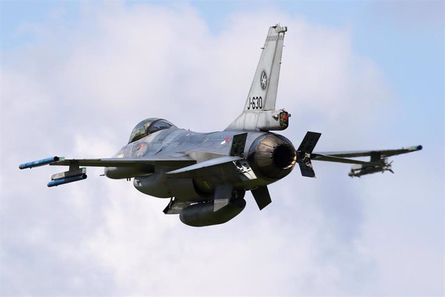Archivo - Avión de combate F-16 de las Fuerzas Armadas de Países Bajos