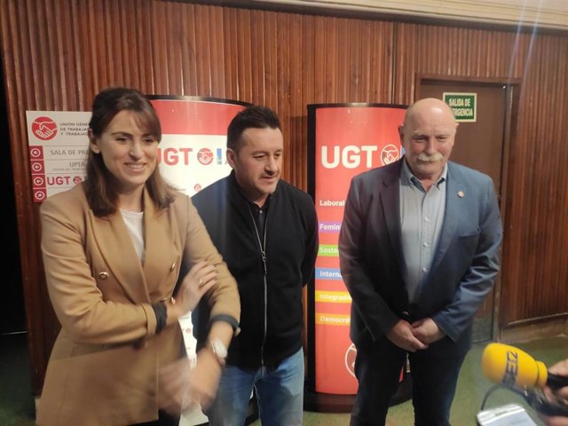 Cristina Estévez, Javier Fernández Lanero y Manuel Francisco Menéndez