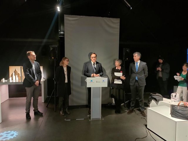 Inauguración de la exposición de la Fundación 'la Caixa'' sobre Leonardo da Vinci en Salamanca