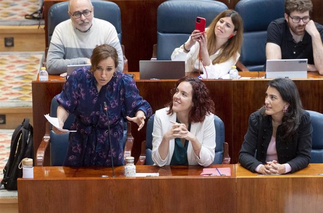 La portavoz de Más Madrid en la Asamblea de Madrid, Mónica García, durante un pleno en la Asamblea de Madrid, a 16 de noviembre de 2023, en Madrid (España).