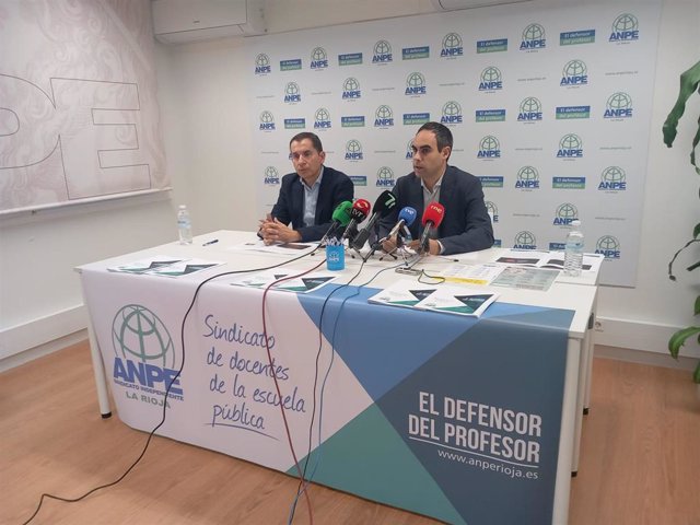 PRESENTACIÓN DEL INFORME ANUAL DEL DEFENSOR DEL PROFESOR DE ANPE