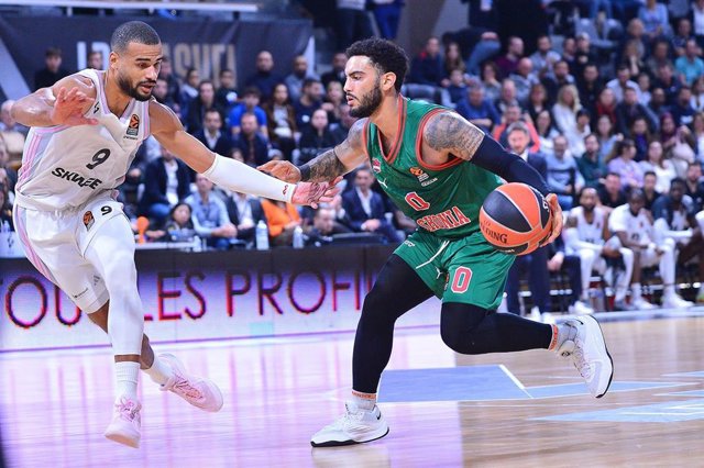 Markus Howard, durante un partido con el Baskonia.