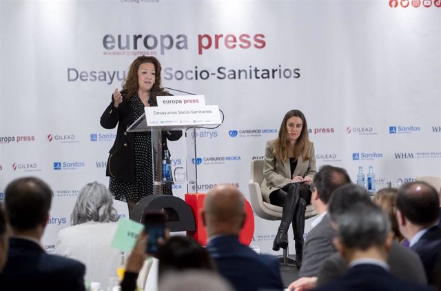 La consejera de Sanidad de la Comunidad de Madrid, Fátima Matute, durante un Desayuno Socio-Sanitario organizado por Europa Press, en el Hotel Hyatt Hesperia, a 20 de noviembre de 2023, en Madrid (España).