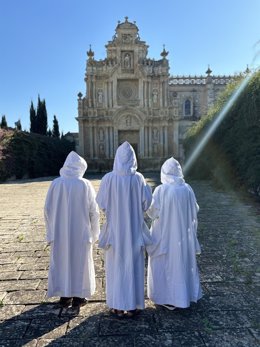 Las hermanas de Belén abandonan el Monasterio de la Cartuja de Jerez, que seguirá gestionado por la Diócesis