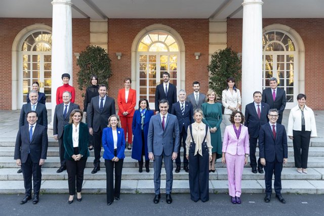 Foto de família del nou Govern Central
