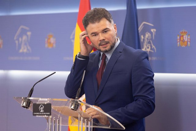 Archivo - El portaveu d'ERC al Congrés,  Gabriel Rufián